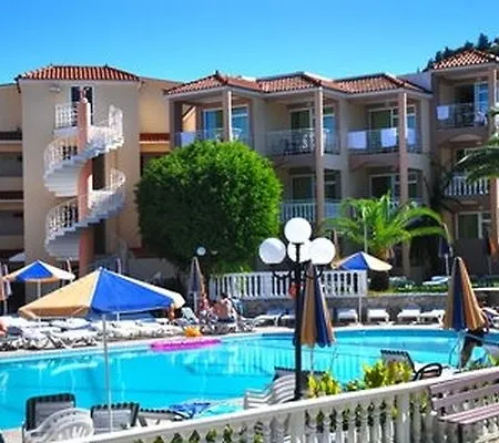 Admiral De Luxe Hotel 3*